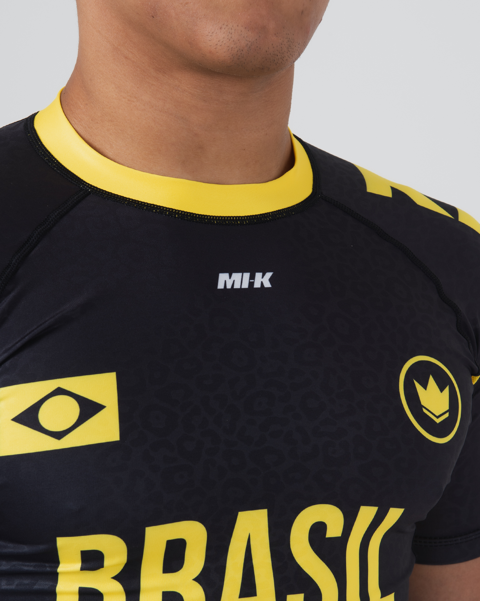 MI-K Roots Onca Pintada Rashguard