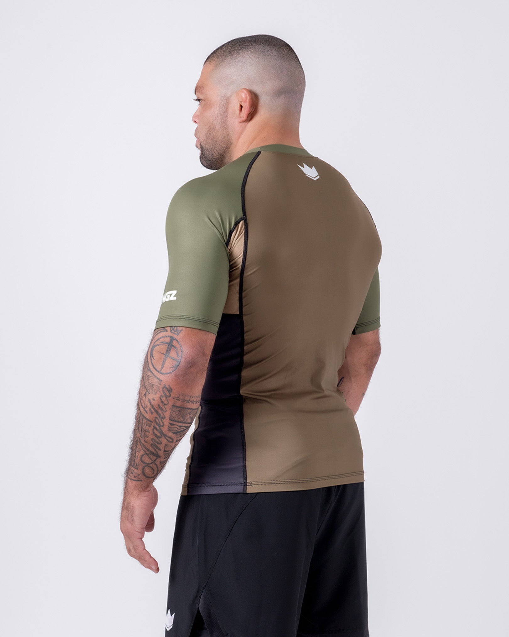 Terra Rashguard