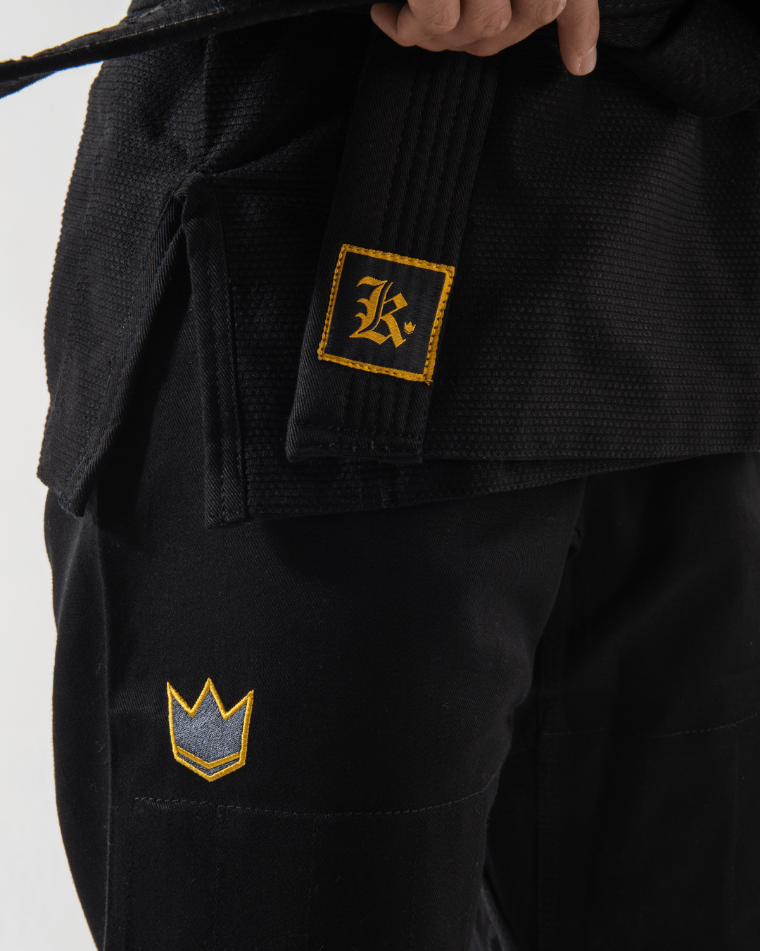 Comp 450 V6 Women's Gi - Black