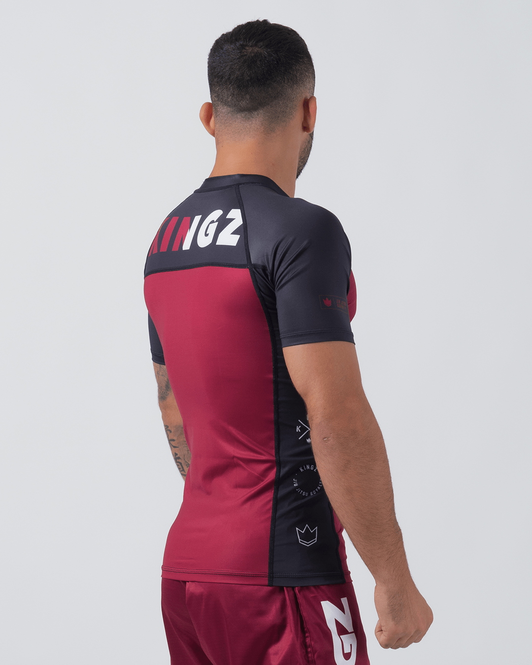 Born To Rule S/S Rashguard - Granate